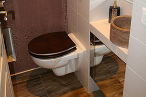 Toilette carrelage salle de bain